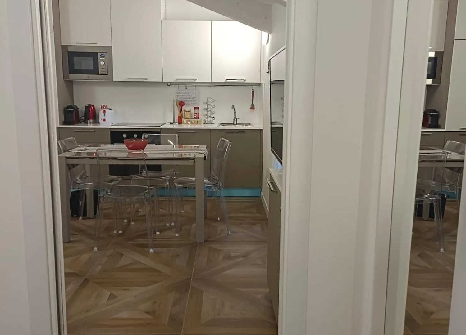 Appartamento Luminoso Bilocale Zona Tibaldi Bocconi Milano